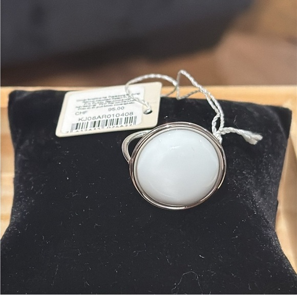 NWT - Calvin Klein Opulent Ring SIZE 9 (Retails $95) - Picture 5 of 6